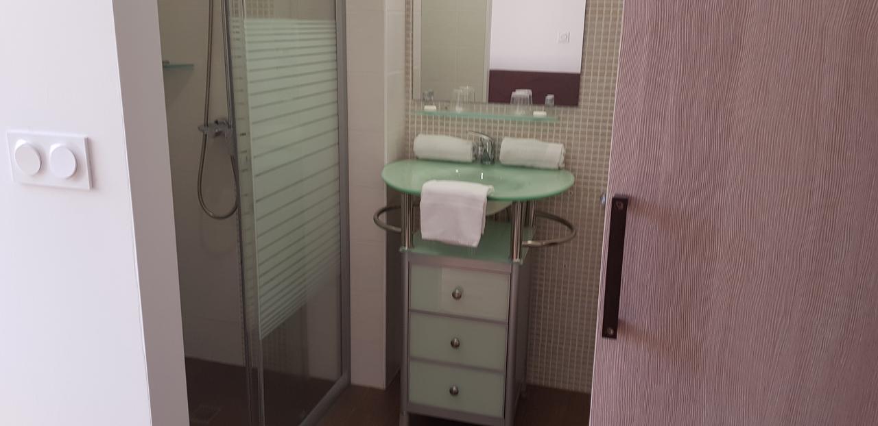 Le Vauban Hotel Villefranche-sur-Mer Luaran gambar